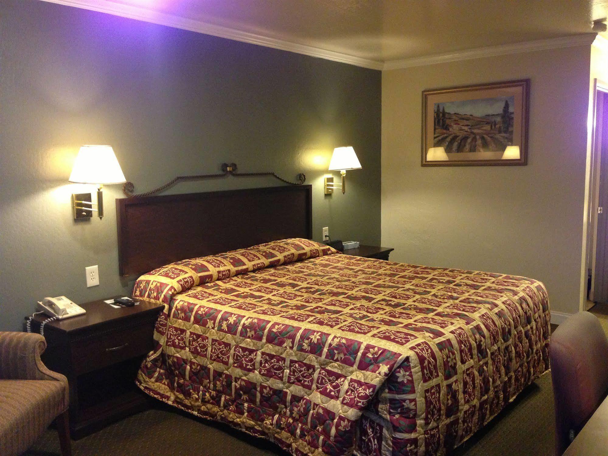 Gilroy Inn 외부 사진